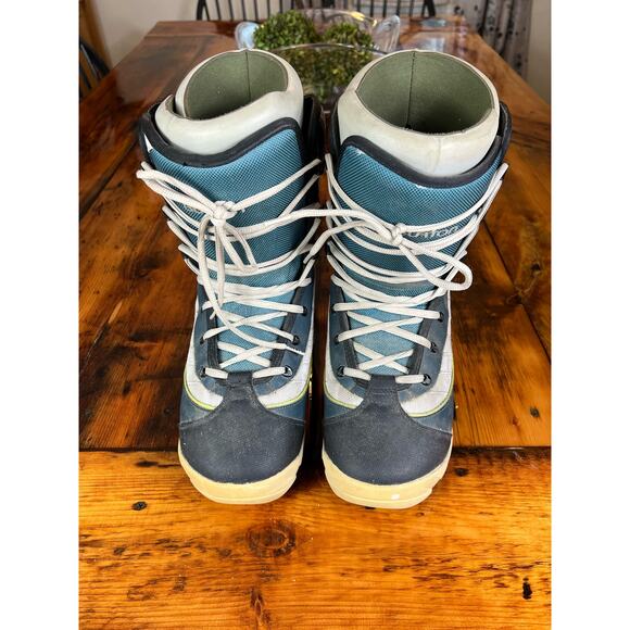 Vintage Men's Burton Lace Up MOTO Snowboard Boots - Picture 1 of 8